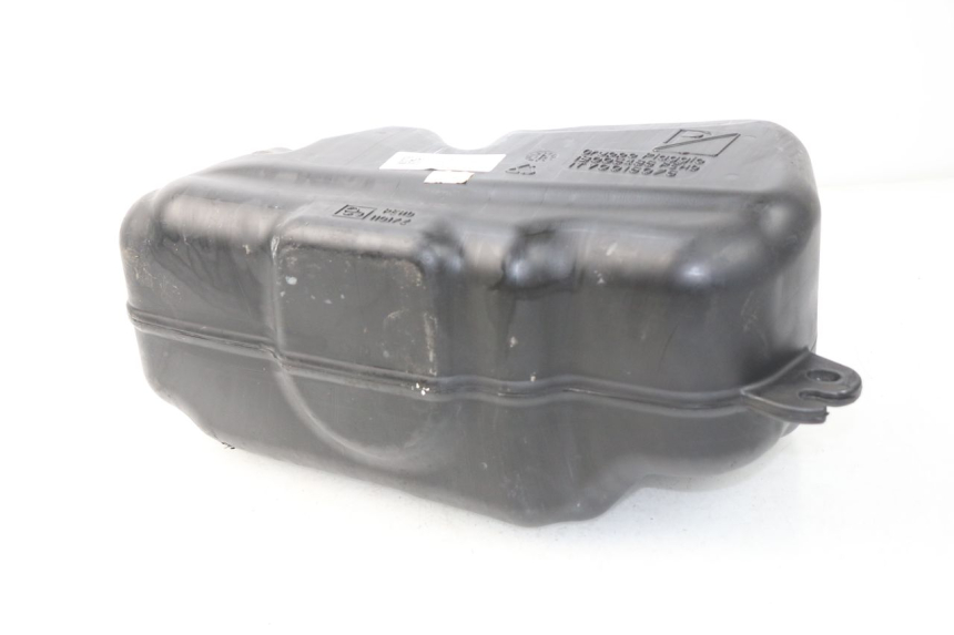 photo de DEPOSITO FUEL PIAGGIO MP3 HPE 500 (2019 - 2022)