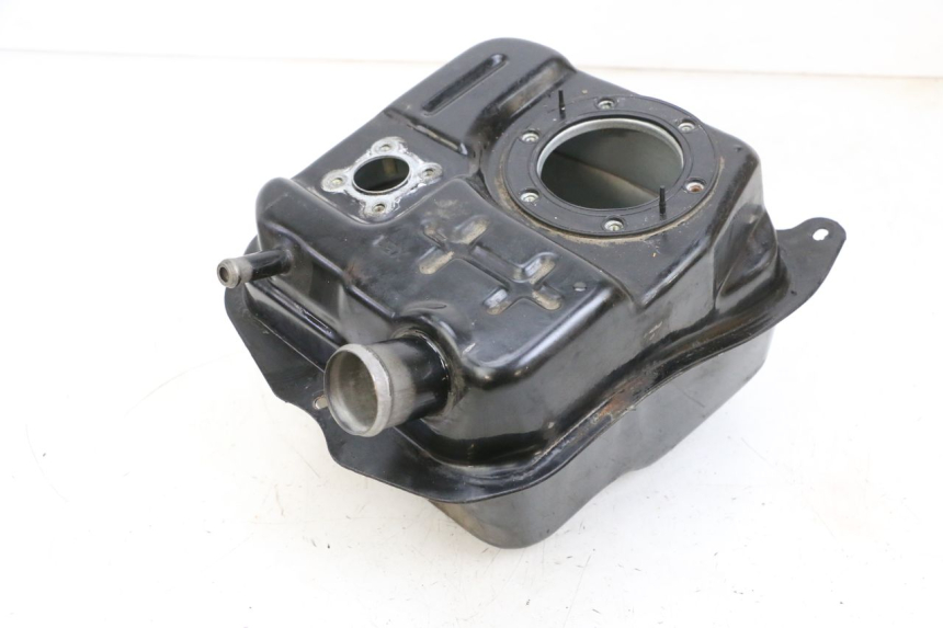 photo de DEPOSITO FUEL SYM ORBIT III 3 4T 50 (2021 - 2025) - Recambio usado revisado