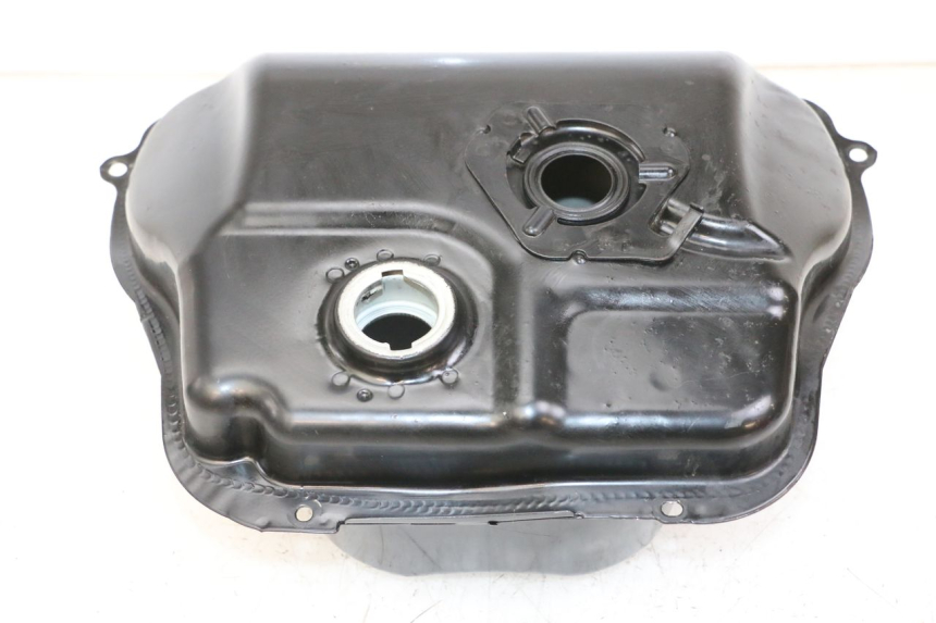photo de DEPOSITO FUEL PEUGEOT TWEET 4T 50 (2014 - 2019)