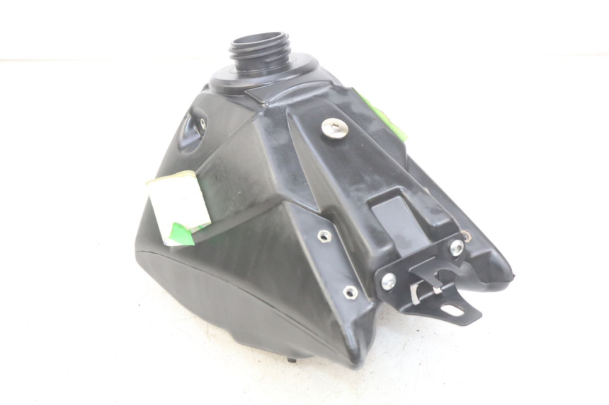 photo de DEPÓSITO DE COMBUSTIBLE APOLLO RFZ 125