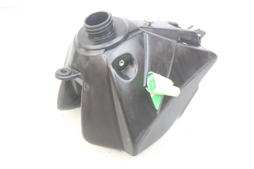 photo de DEPÓSITO DE COMBUSTIBLE APOLLO RFZ 125