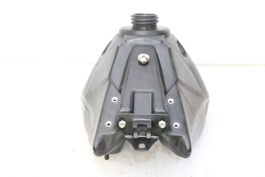 photo de DEPÓSITO DE COMBUSTIBLE APOLLO RFZ 125