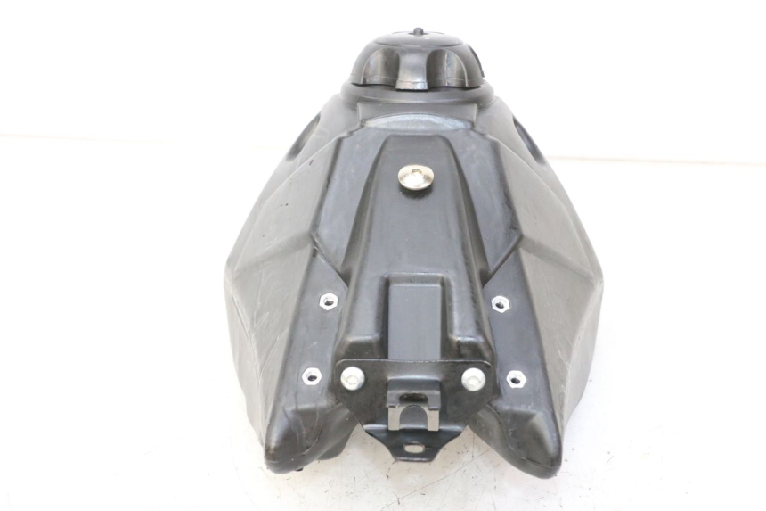 photo de DEPÓSITO DE COMBUSTIBLE APOLLO RFZ 125