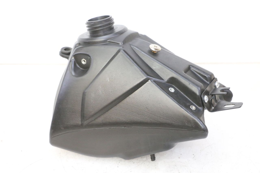 photo de DEPÓSITO DE COMBUSTIBLE APOLLO RFZ 125