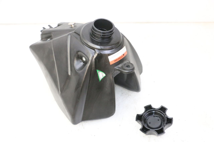 photo de DEPÓSITO DE COMBUSTIBLE APOLLO RFZ 125