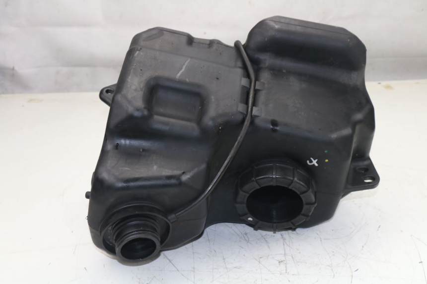 photo de DEPOSITO FUEL PEUGEOT SATELIS 125 (2013 - 2018)