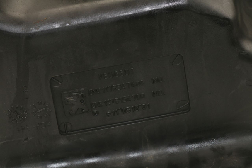 photo de DEPOSITO FUEL PEUGEOT SATELIS 125 (2013 - 2018)