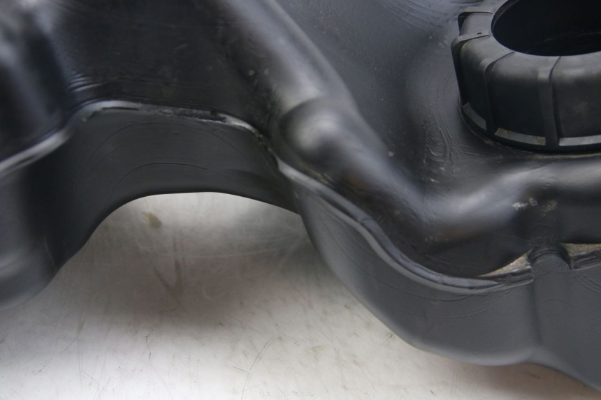 photo de DEPÓSITO DE COMBUSTIBLE SUZUKI SIXTEEN 125 (2008 - 2010)