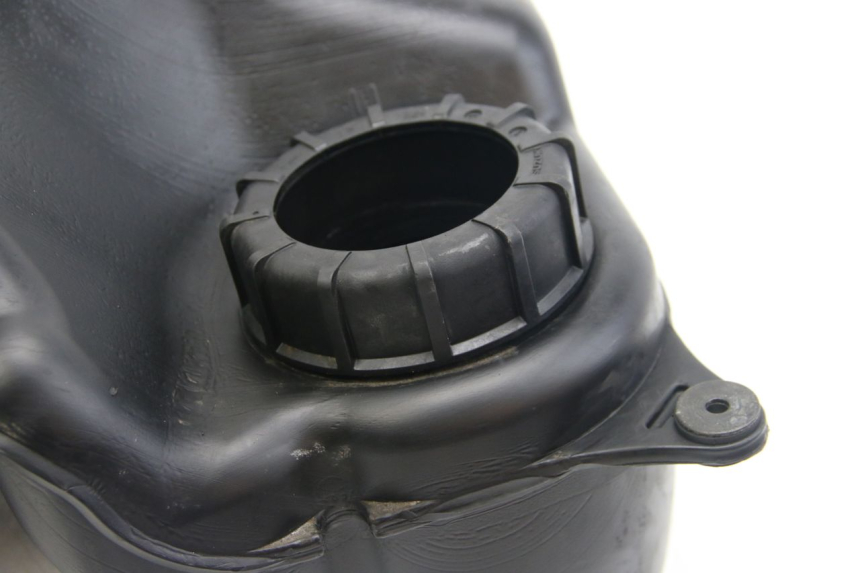 photo de DEPÓSITO DE COMBUSTIBLE SUZUKI SIXTEEN 125 (2008 - 2010)
