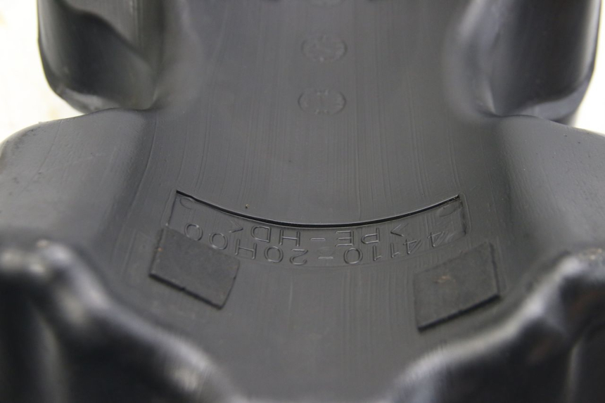 photo de DEPÓSITO DE COMBUSTIBLE SUZUKI SIXTEEN 125 (2008 - 2010)