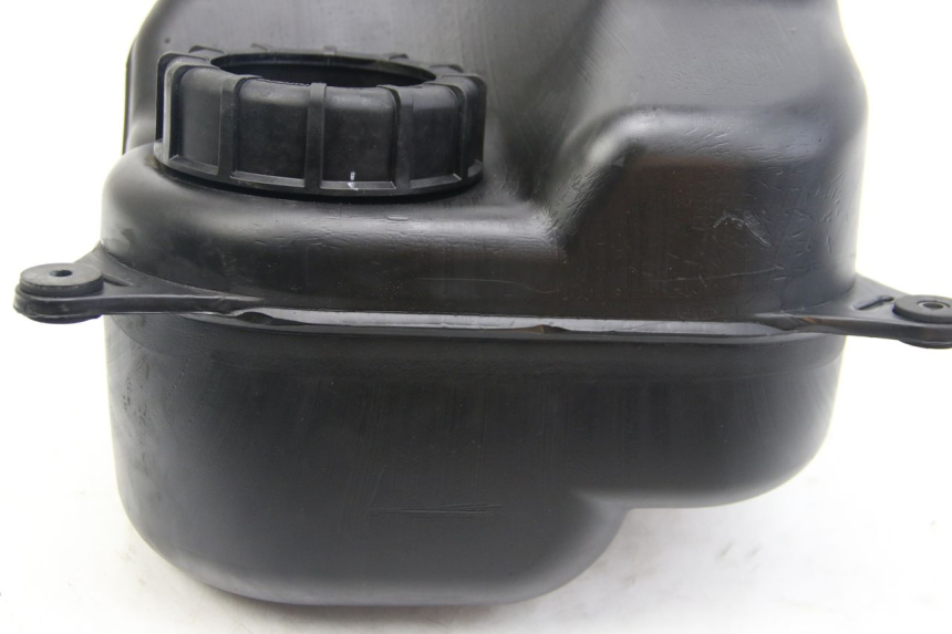 photo de DEPÓSITO DE COMBUSTIBLE SUZUKI SIXTEEN 125 (2008 - 2010)