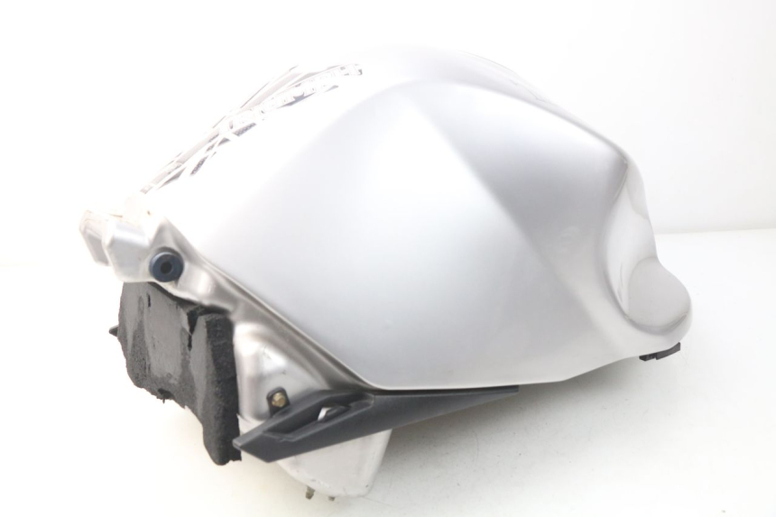 photo de DEPOSITO FUEL TRIUMPH SPRINT ST ABS 1050 (2005 - 2007)
