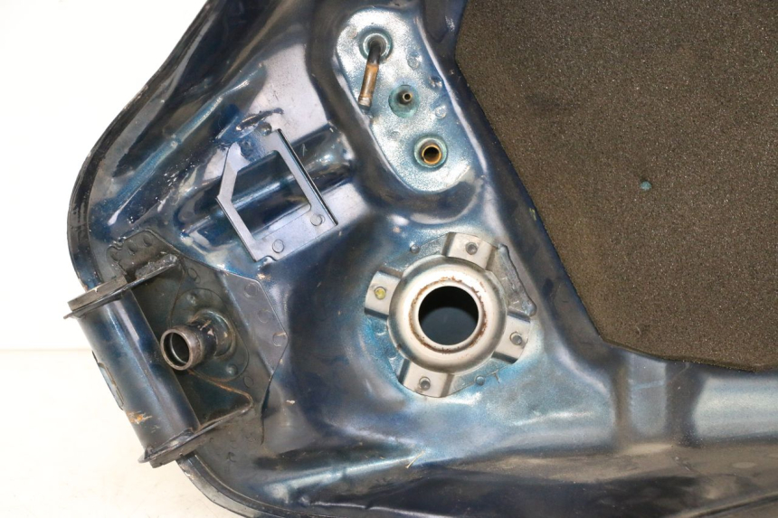 photo de DEPOSITO FUEL HONDA ST PAN EUROPEAN 1300 (2002 - 2013)