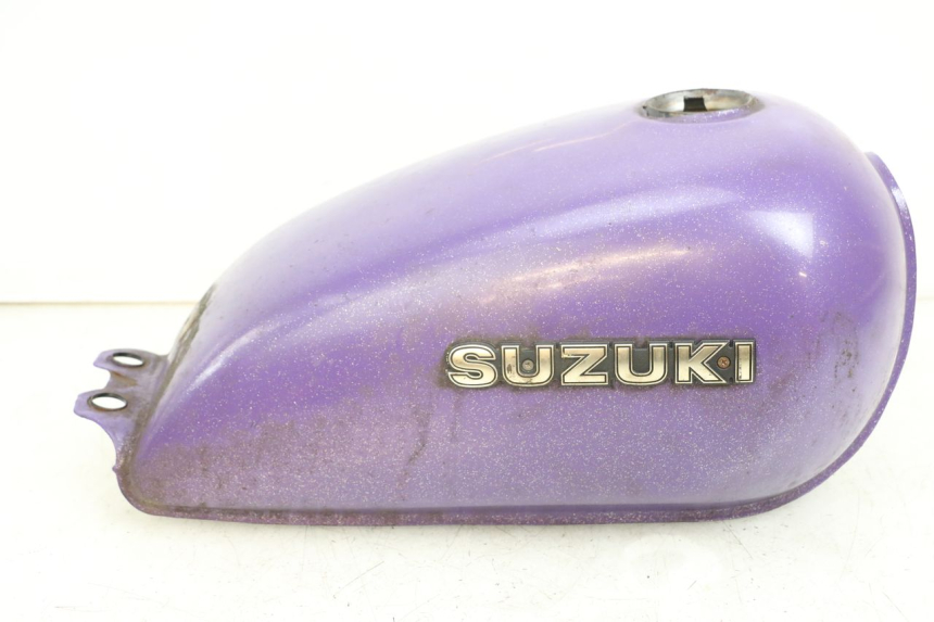 photo de DEPOSITO FUEL SUZUKI GN 125 (1997 - 2000)