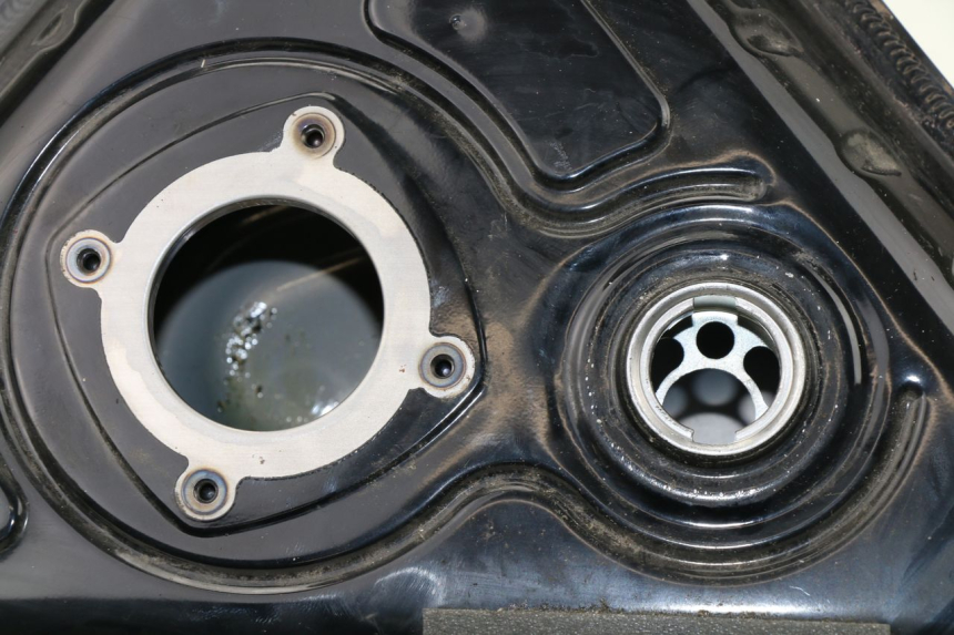 photo de DEPOSITO FUEL YAMAHA TRICITY 125 (2012 - 2016)