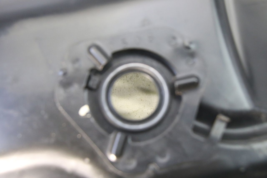photo de DEPOSITO FUEL PEUGEOT TWEET 4T 50 (2014 - 2019)