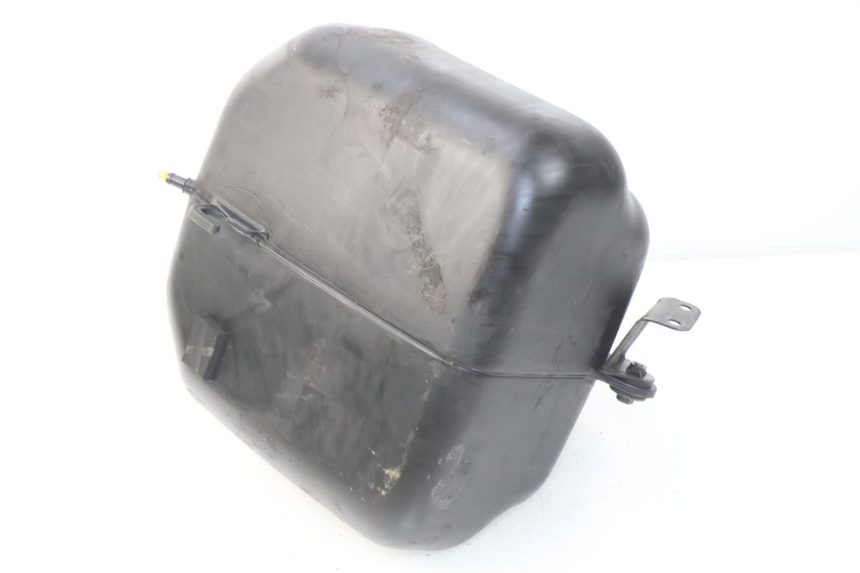 photo de DEPOSITO FUEL SUZUKI UC EPICURO 125 (1999 - 2003)
