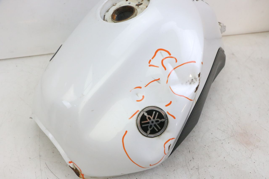 photo de DEPOSITO FUEL YAMAHA XJ6 ABS 600 (2008 - 2016)