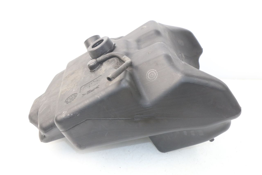photo de DEPOSITO FUEL YAMAHA YP MAJESTY 125 (1998 - 2001)