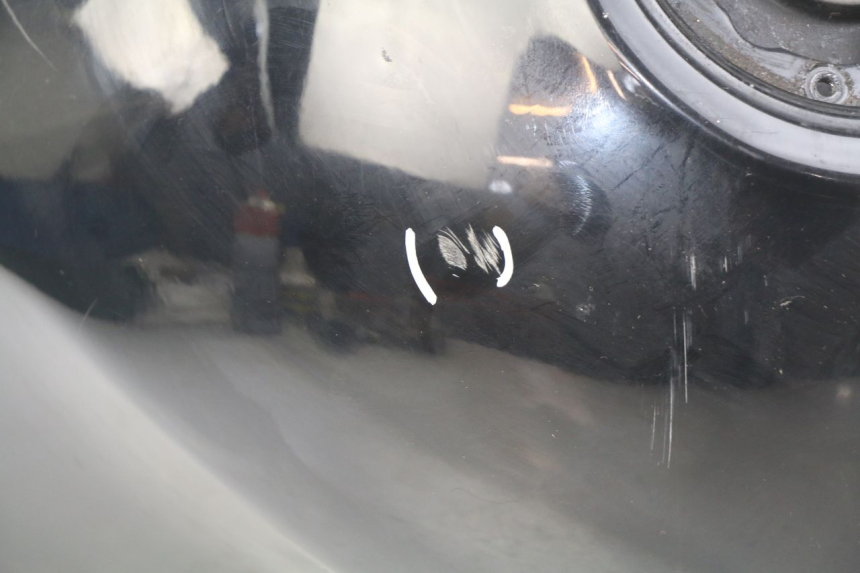 photo de DEPóSITO DE GASOLINA KAWASAKI ZZR 600 (1995 - 2004)