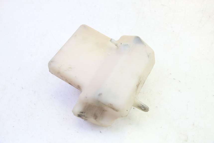 photo de DEPÓSITO DE ACEITE MBK BOOSTER SPIRIT 50 (2004 - 2017) - Primer plano técnico