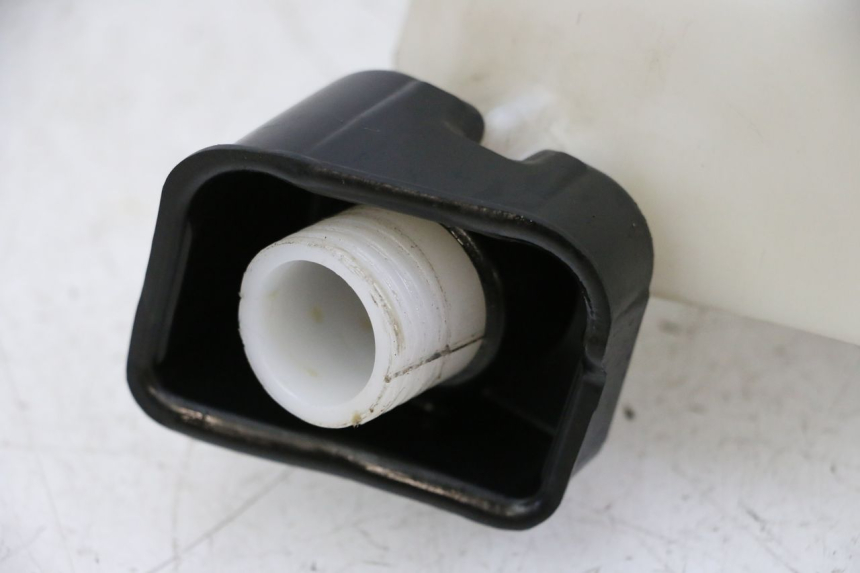 photo de DEPÓSITO DE ACEITE PEUGEOT CITYSTAR 50 (2013 - 2017)