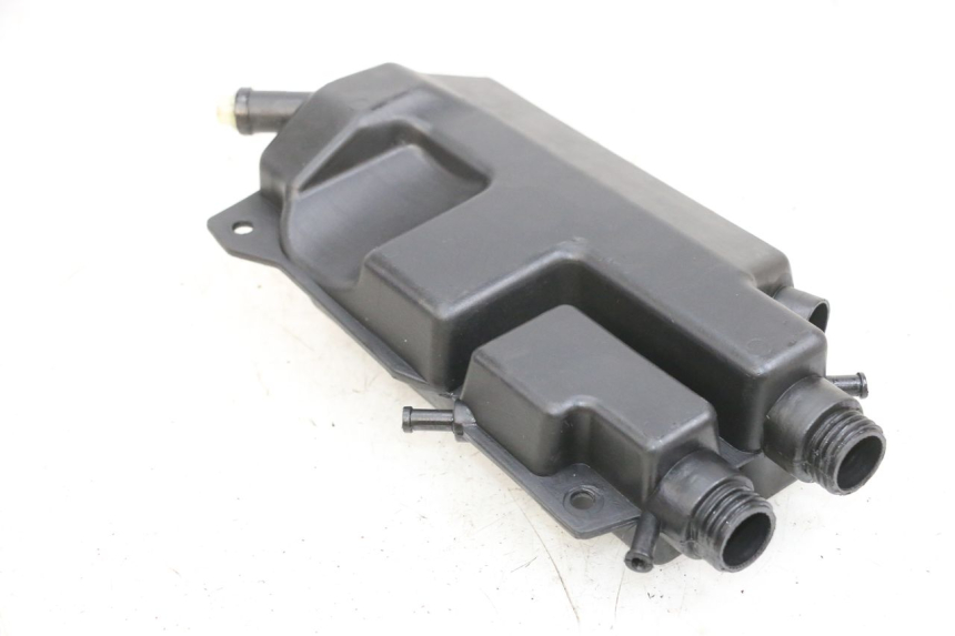 photo de DEPOSITO ACEITE KSR TR SM 50 (2015 - 2018) - Primer plano técnico