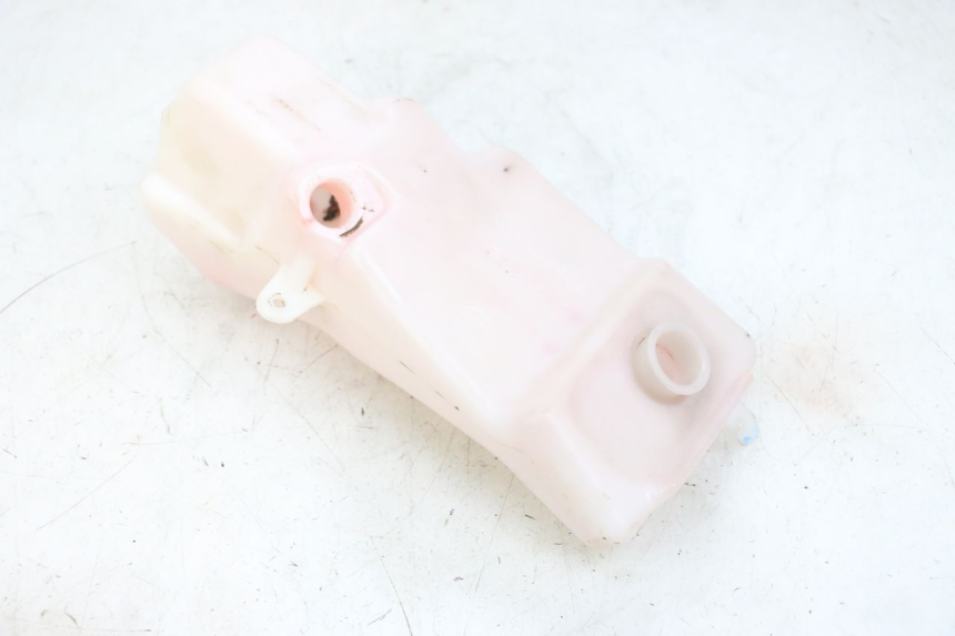 photo de DEPOSITO ACEITE YAMAHA TZR 50 (2008 - 2016) - Primer plano técnico