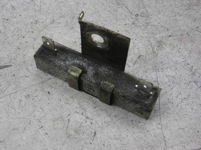 photo de RESISTENCIA SUZUKI UH BURGMAN 125 (2002 - 2006)