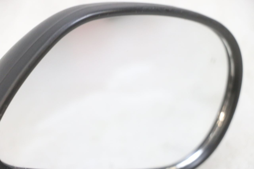 photo de ESPEJO DERECHO PEUGEOT KISBEE 4T 50 (2018 - 2022) - Detalle de la pieza