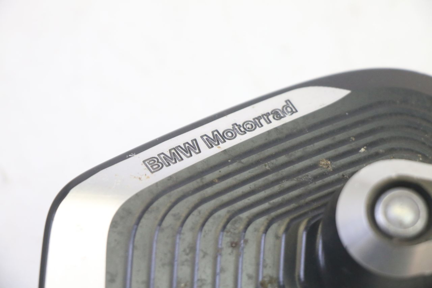 photo de RETROVISOR DERECHO BMW R GS 1250 (2021 - 2024) - Detalles de los puntos de fijación