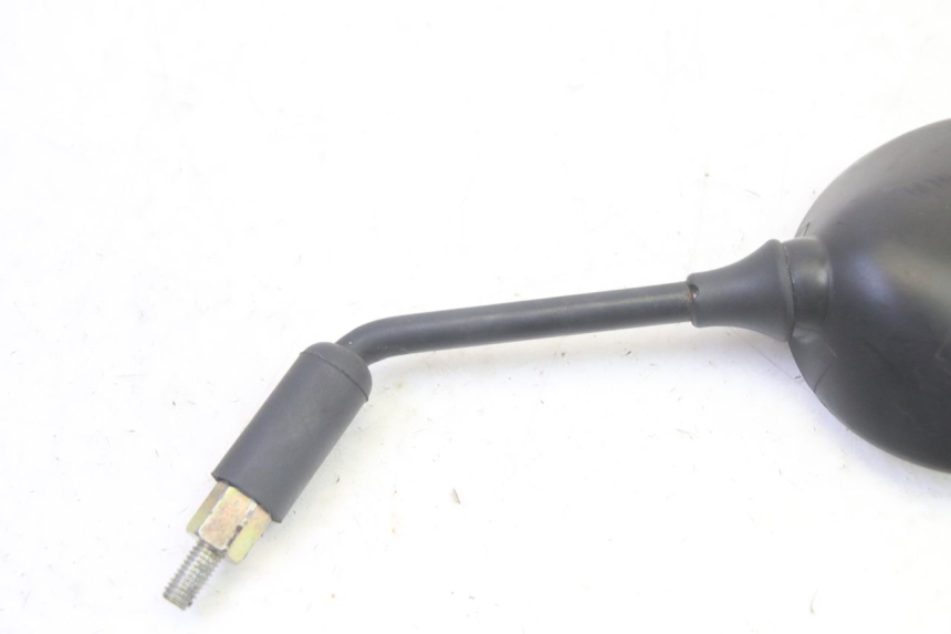 photo de ESPEJO IZQUIERDO TNT MOTOR ROMA 10' 4T 50 (2019 - 2022) - Detalles de los puntos de fijación