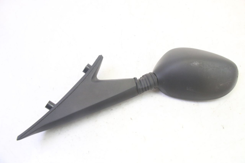 photo de RETROVISOR IZQUIERDO PIAGGIO XEVO - X EVO 125 (2007 - 2017) - Primer plano técnico