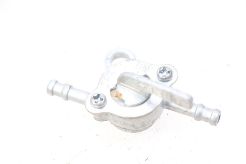 photo de GRIFO DEL DEPóSITO CHINESE QUAD SPEEDY DELUXE 125