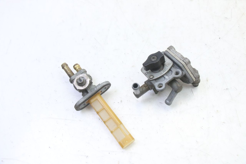 photo de VALVULA DEPOSITO SUZUKI GS GSE 500 (2001 - 2003)