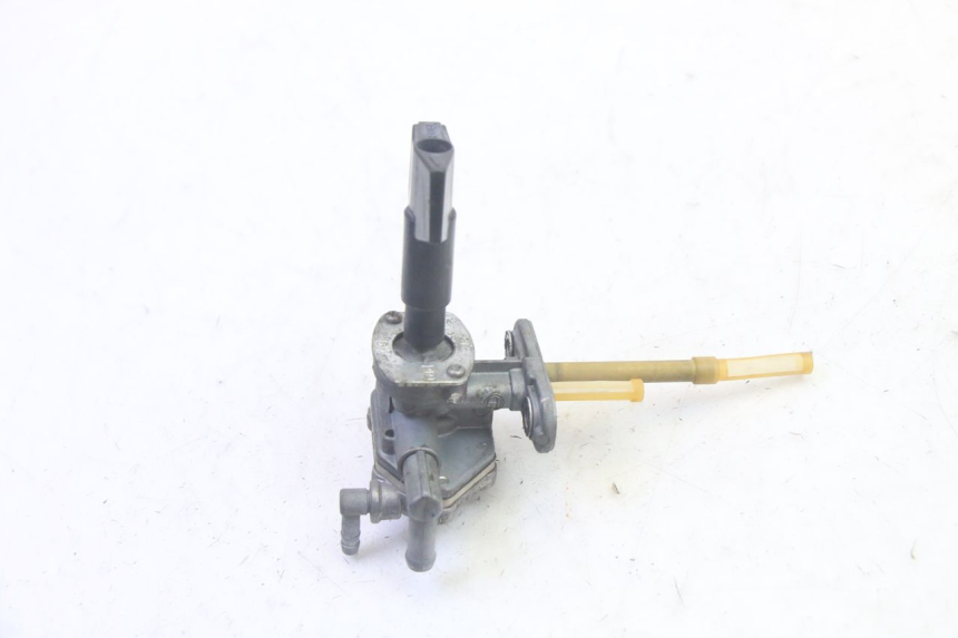 photo de VALVULA DEPOSITO SUZUKI GSF N BANDIT 600 (1996 - 1999) - Zoom estado de uso