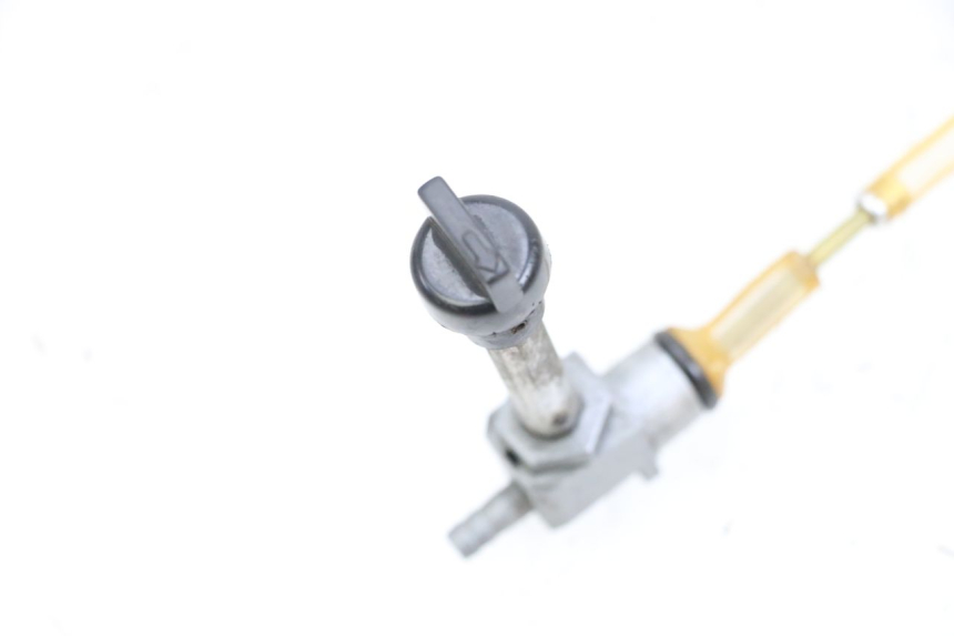 photo de GRIFO DEL DEPóSITO PEUGEOT LUDIX 50 (2005 - 2007) - Detalle de la pieza