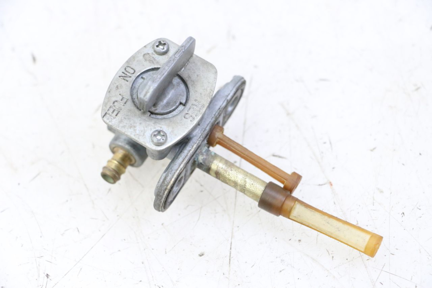 photo de GRIFO DEL DEPóSITO YAMAHA PW 80 (1983 - 2014)