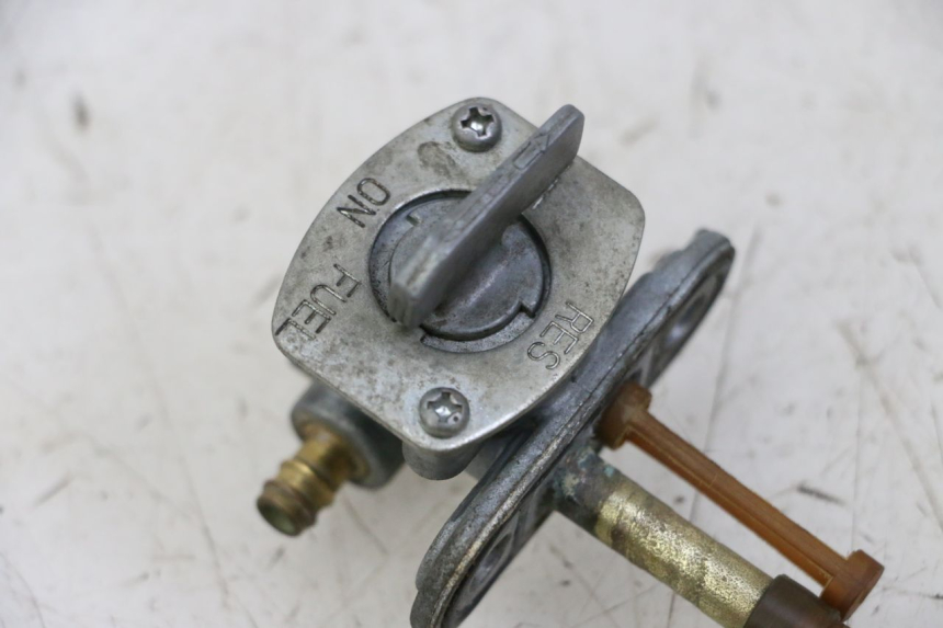 photo de GRIFO DEL DEPóSITO YAMAHA PW 80 (1983 - 2014)