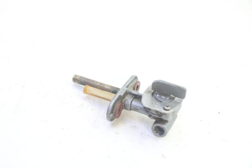 photo de GRIFO DEL DEPóSITO YAMAHA TTR 125 (2000 - 2020) - Zoom estado de uso