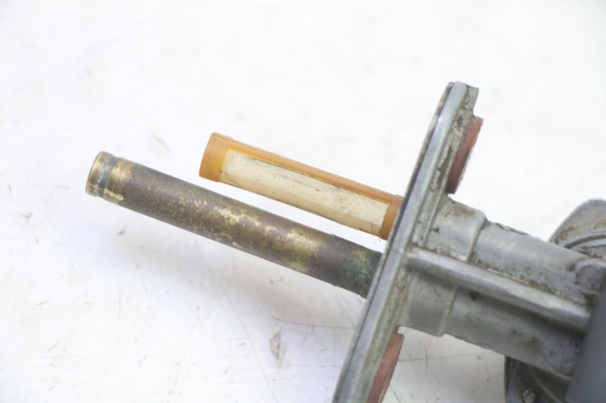 photo de GRIFO DEL DEPóSITO YAMAHA TTR 125 (2000 - 2020) - Vista general del producto