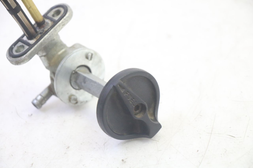 photo de VALVULA DEPOSITO YAMAHA TZR 50 (2008 - 2016) - Detalle de la pieza