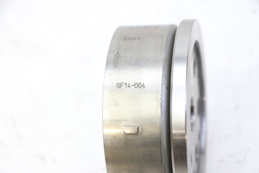 photo de VOLANTE MAGNETICO HONDA CBF 125 (2009 - 2015)