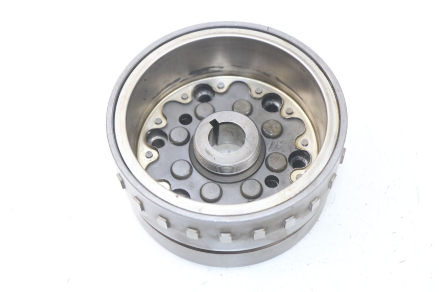 photo de VOLANTE MAGNETICO PIAGGIO MP3 LT 400 (2007 - 2012)