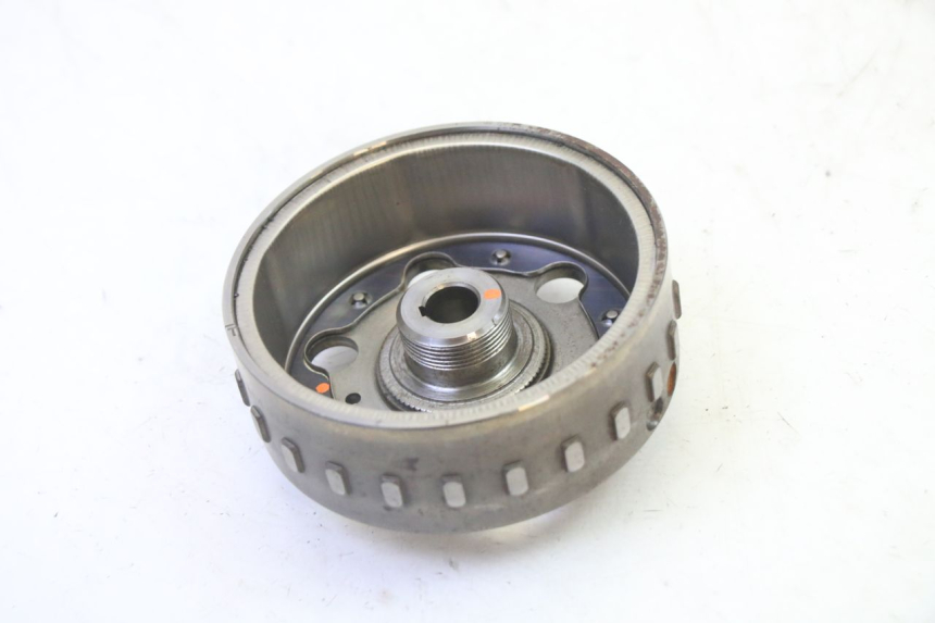 photo de VOLANTE MAGNETICO PEUGEOT SATELIS 125 (2006 - 2009)