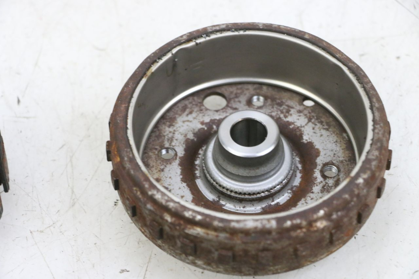 photo de ESTATOR KYMCO AGILITY 16+ 4T 50 (2018 - 2023) - Otra perspectiva