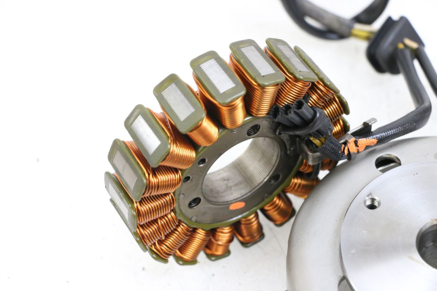 photo de ROTOR ESTATOR SUZUKI BURGMAN 125 (2007 - 2014)