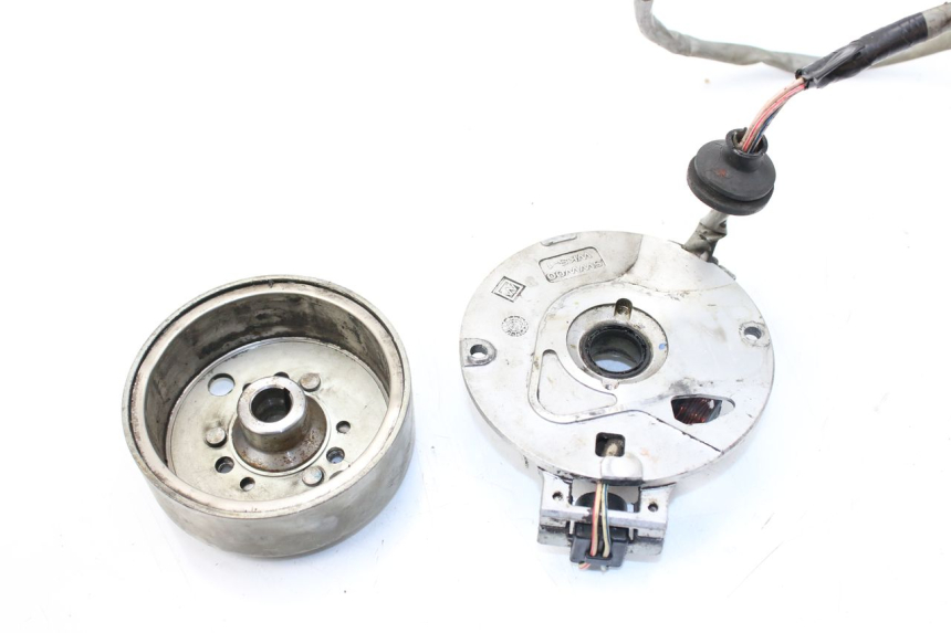 photo de ESTATOR YAMAHA BW'S 50 (1999 - 2003) - Zoom estado de uso