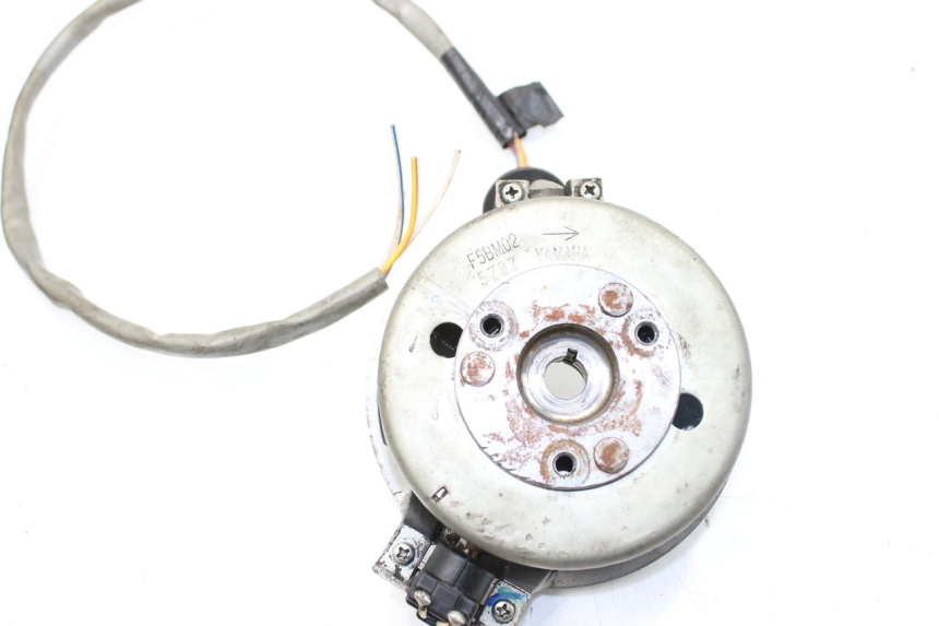 photo de ESTATOR YAMAHA BW'S 50 (1999 - 2003) - Primer plano técnico