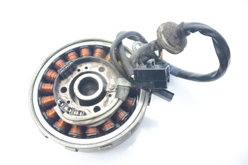 photo de ROTOR ESTATOR YAMAHA BW'S BWS 125 (2010 - 2013) - Zoom estado de uso
